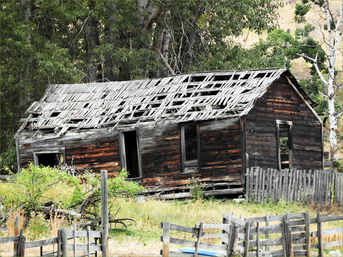 Old Barn at former Boltz Homestead, Boltz Road