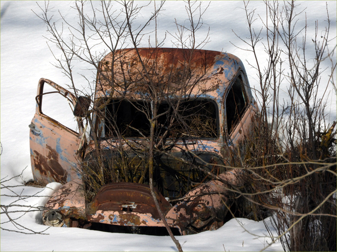 Old Vehicles in the Boundary