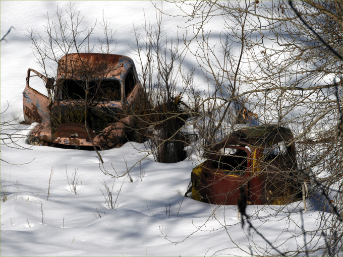 Old Vehicles in the Boundary