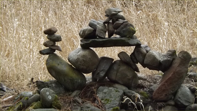 Balanced Stones, Midway B.C.